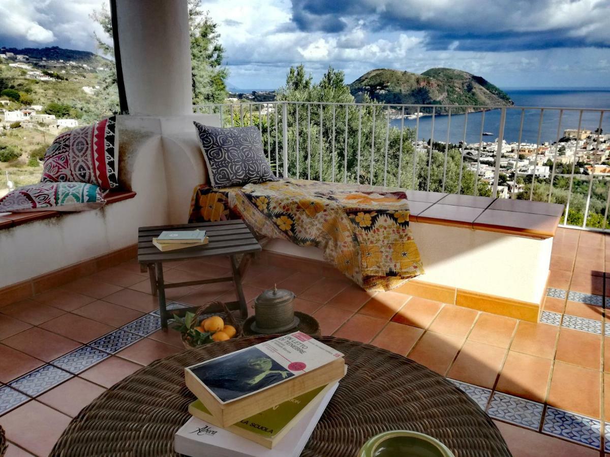 Villa Belvedere Липари Екстериор снимка